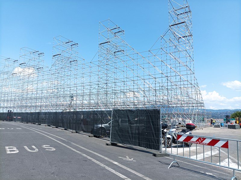 La grande struttura che sta crescendo