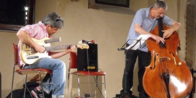 Magia musicale a Marradi: il duo Stracciati & Tavolazzi in concerto