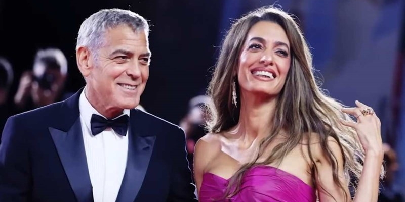 Amal Clooney risplende a Venezia, scoperto il suo segreto