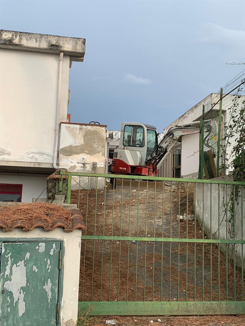 Lavori alla scuola primaria di Cascia