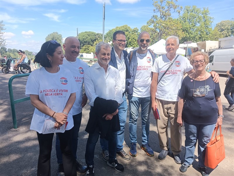 Gianni Alemanno fra i candidati di Firenze Vera