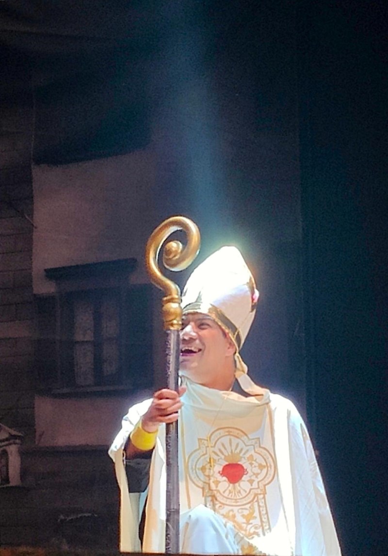 Secondo Sold out per “Oh che bel castello” AL Giotto di Vicchio: tutti i colori di I.N.D.A.C.O per uno spettacolo eccezionale!