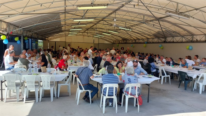 Un momento del numeroso e partecipato convivio