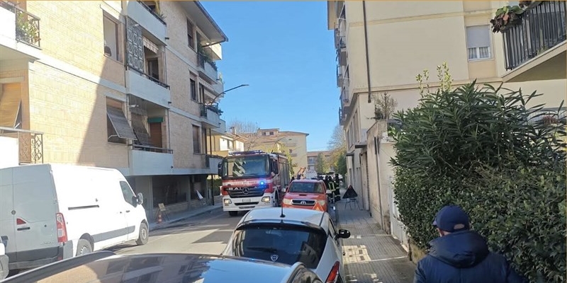 via galilei a borgo perdita di gas