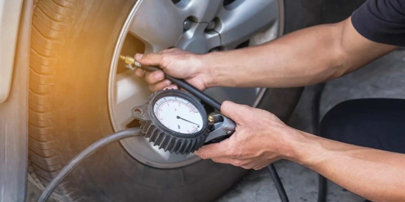 Né 2 né 2,5: qual è la pressione giusta degli pneumatici in inverno per risparmiare carburante - okmugello.it