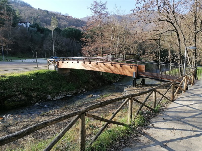 Inaugurazione passerella pedonale al Lago di Londa