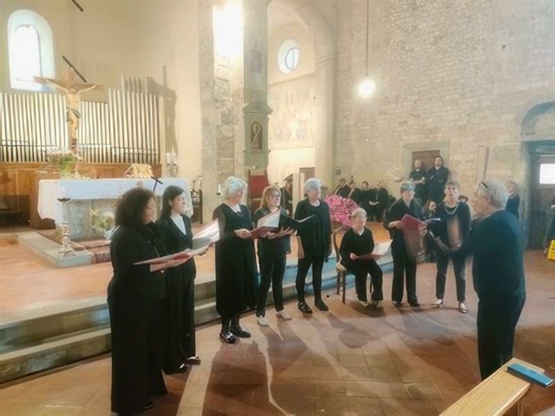 Il coro di Firenzuola “ Mulieris Voces” 
