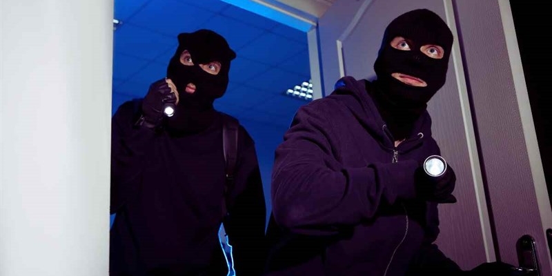 Così i ladri entrano prima in appartamento