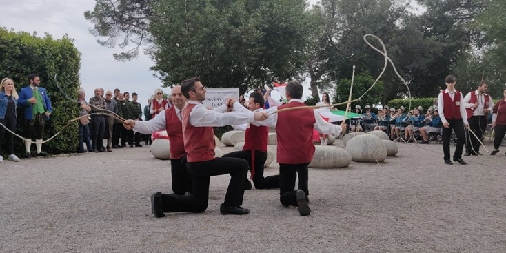 Mantigno in festa con musica e tradizione: domenica 27 aprile il gran finale di “Frazioni in Musica”