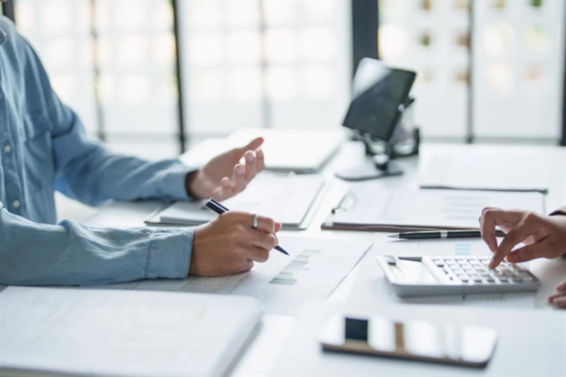 Il nodo degli straordinari: cosa contesta l’Agenzia delle Entrate - okmugello.it