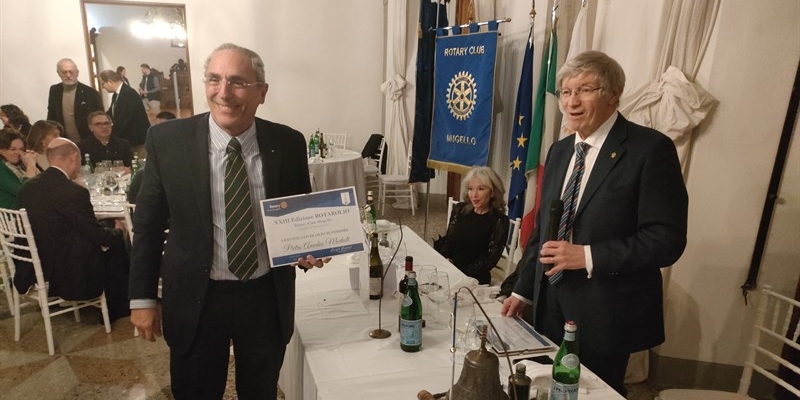 Pietro Amedeo Modesti dell’omonima azienda  vin citore del Concorso “Rotarolio 2025” 