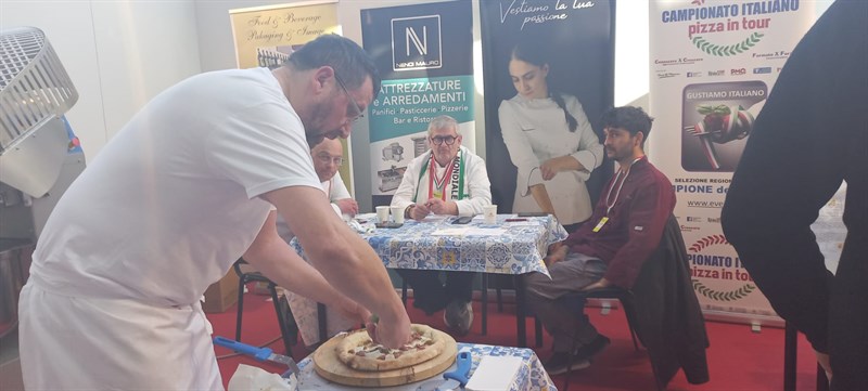 Andrea Bongi, campione toscano di pizza classica