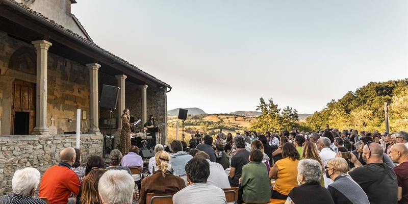 Dei suoni i passi, festival musicale itinerante lungo la Via degli Dei