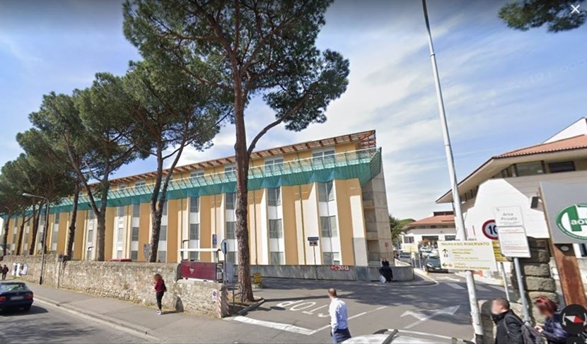 L'ingresso di viale Pieraccini dell'area ospedaliera di Careggi