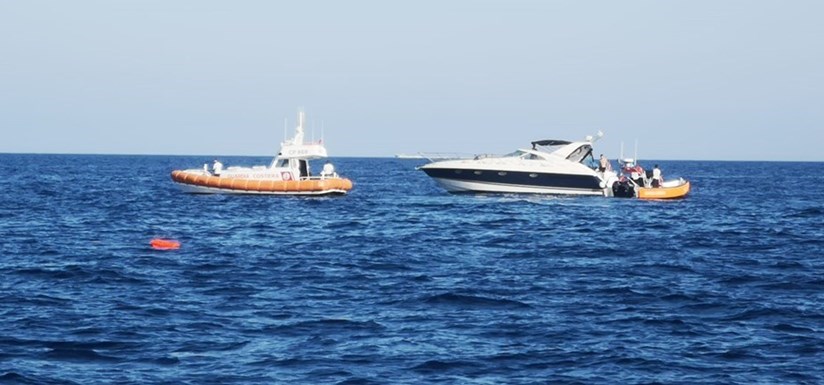 Un momento delle operazioni di soccorso