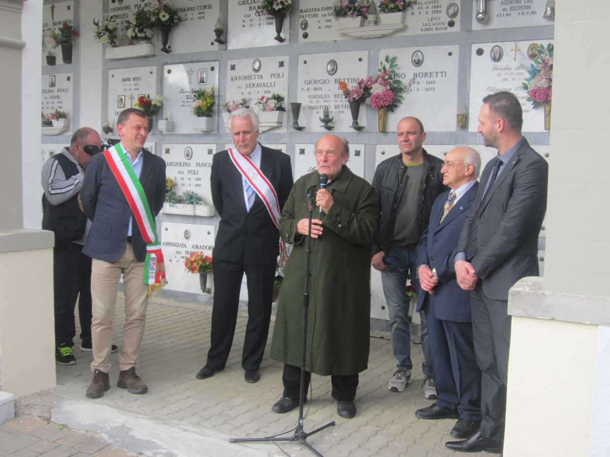 L’inaugurazione del loculo chiniano a Scarperia