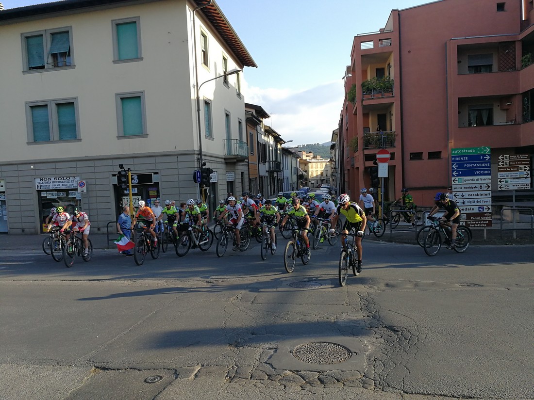 Cronoscalata Borgo - La Colla. Cronaca e ordine di arrivo