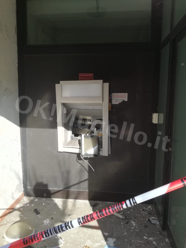 asplosione-bancomatcavallina_1