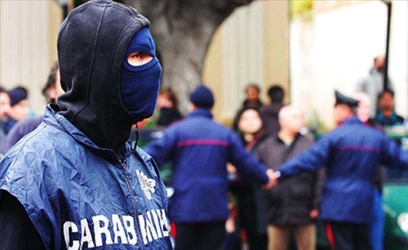 Blitz dell'antimafia: arresti tra Napoli e Firenze per riciclaggio denaro dei camorristi