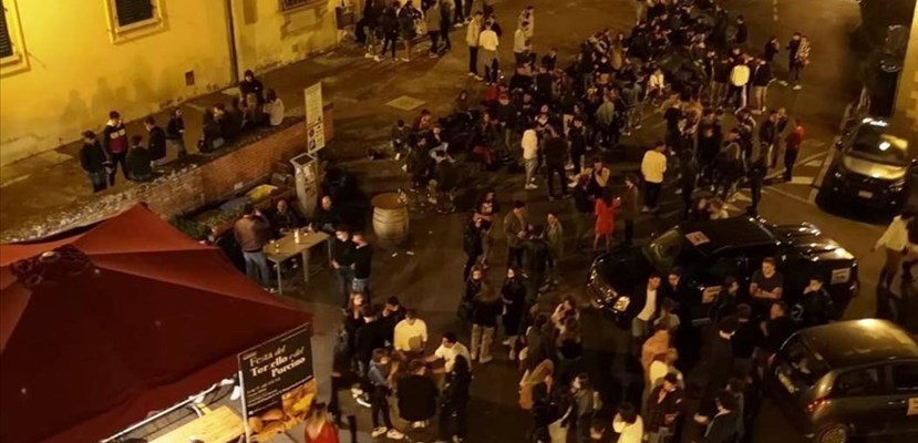 zona pedonale notturna