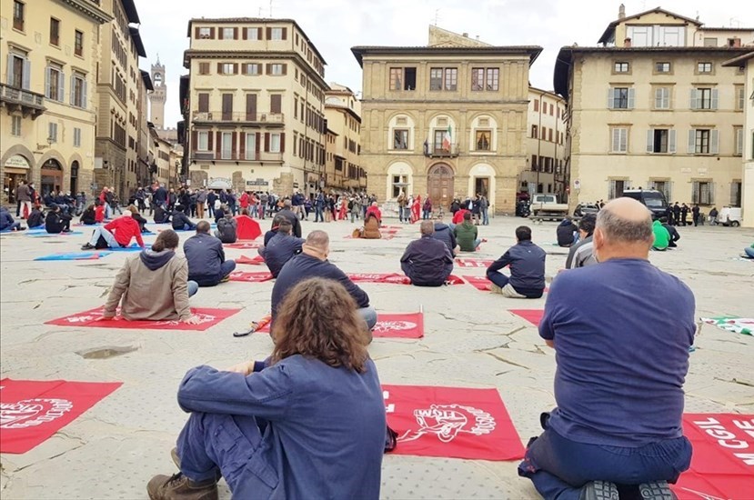 Il flash mob organizzato a Firenze, in Santa Croce