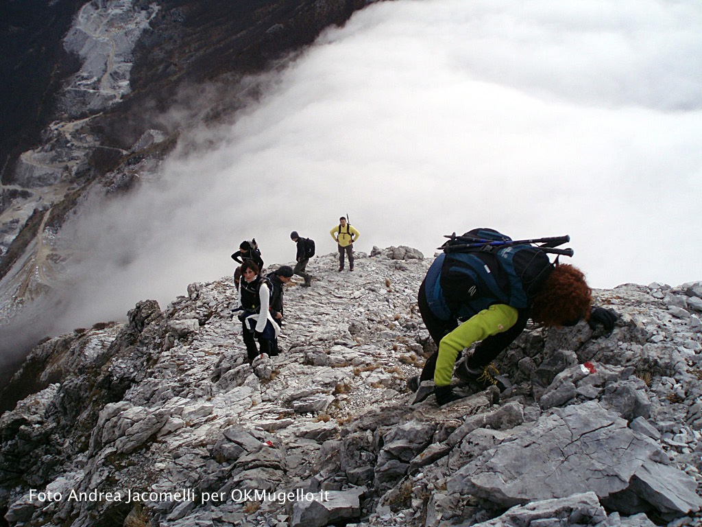 Dalle cime delle Alpi Apuane un saluto a OK!Mugello e al 2016