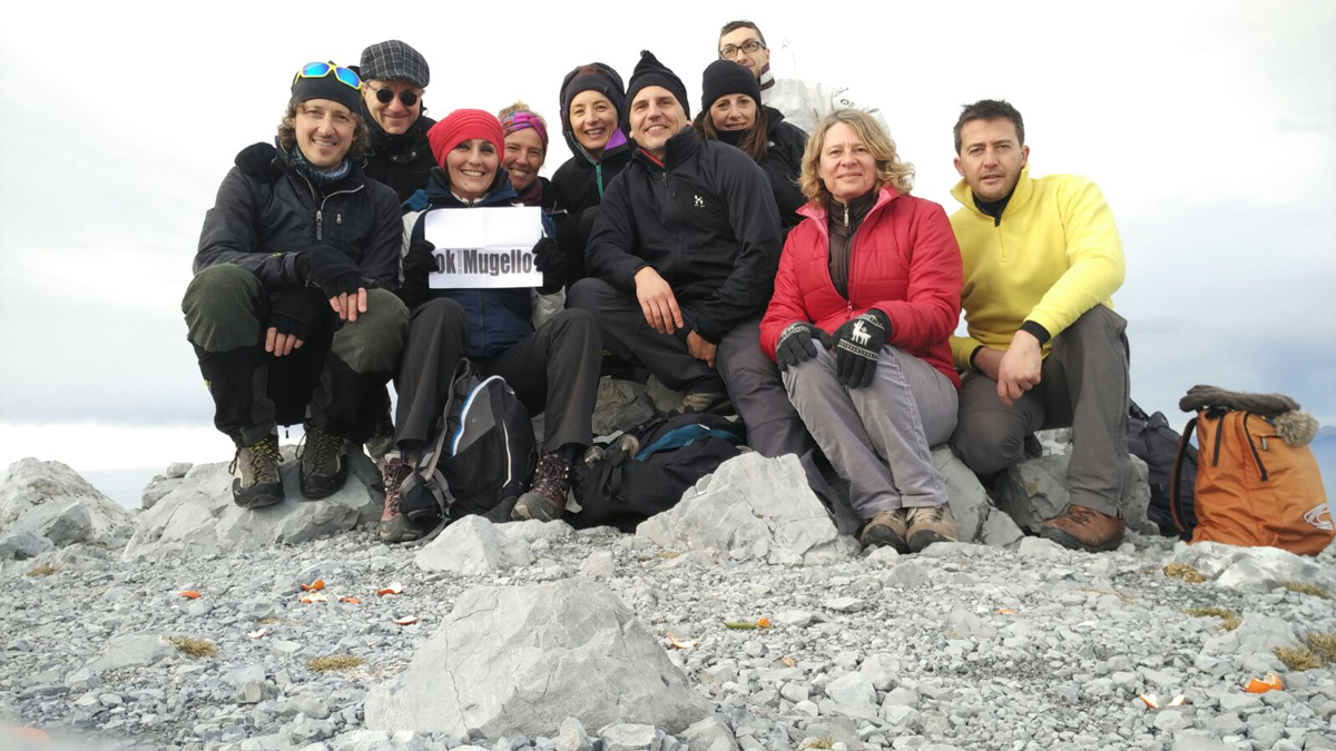 Dalle cime delle Alpi Apuane un saluto a OK!Mugello e al 2016