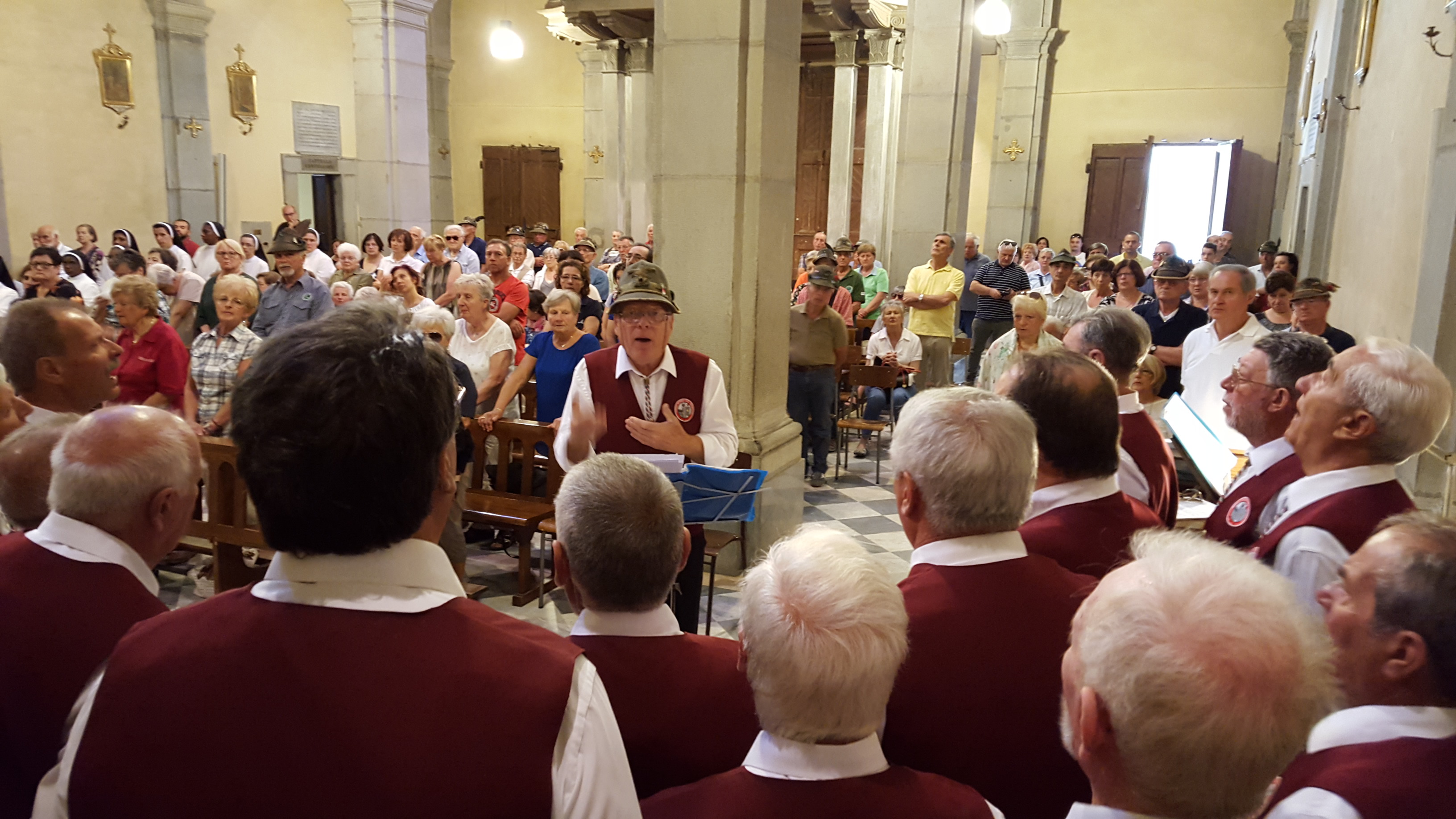 Gli alpini al Santuario della Madonna di Boccadirio. Info